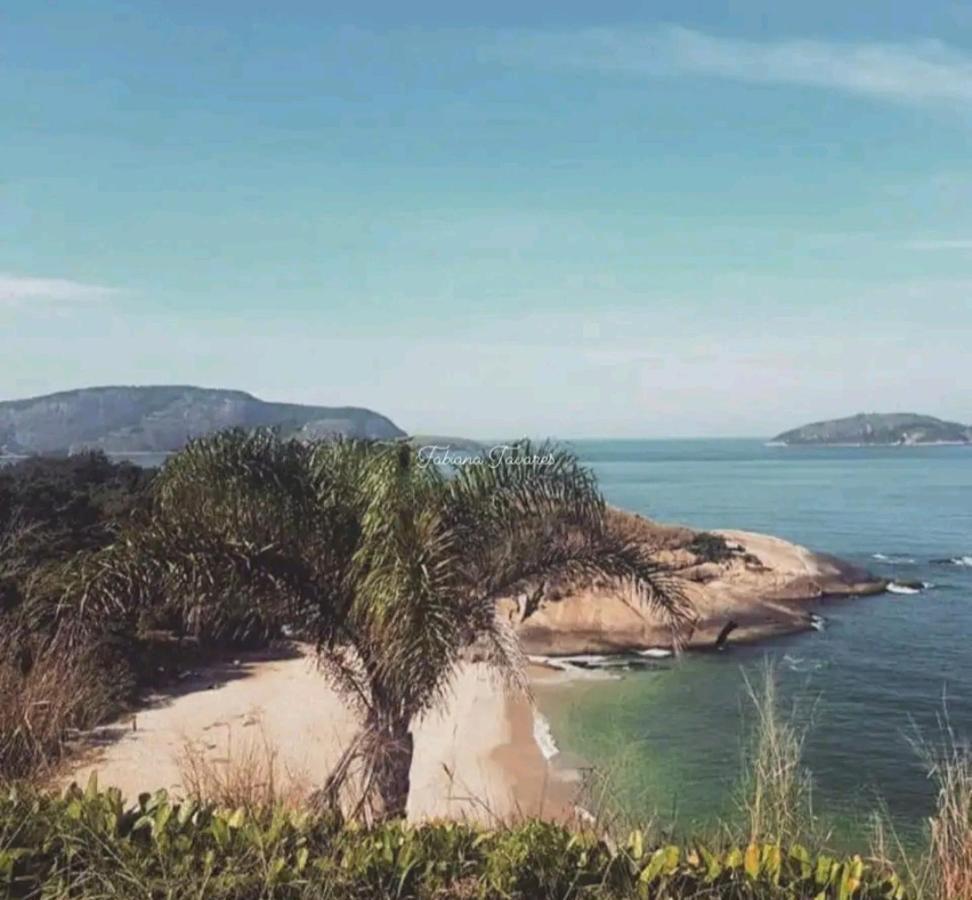 Alecrim De Camboinhas Com Marina Pe Na Areia Niteroi