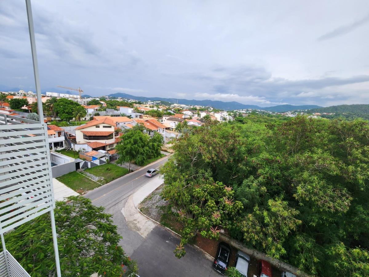 Alecrim De Camboinhas Com Marina Pe Na Areia